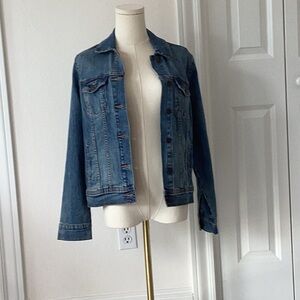 Old Navy Blue Jean Jacket Cropped Timeless